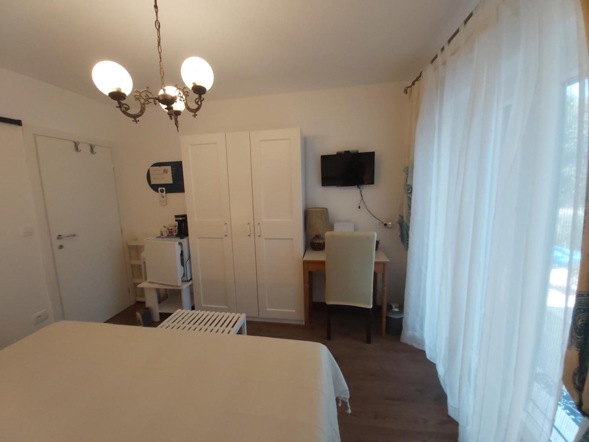 Apartments And Rooms By The Sea Rovinj - 19183 Bilik gambar